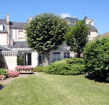 Bien Etre Immo Apartamento Poitiers Exterior foto
